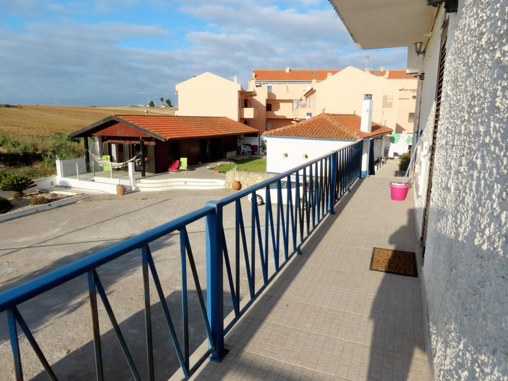 Casa Do Portao Azul - Dourada Apartment Atouguia Da Baleia Exterior foto